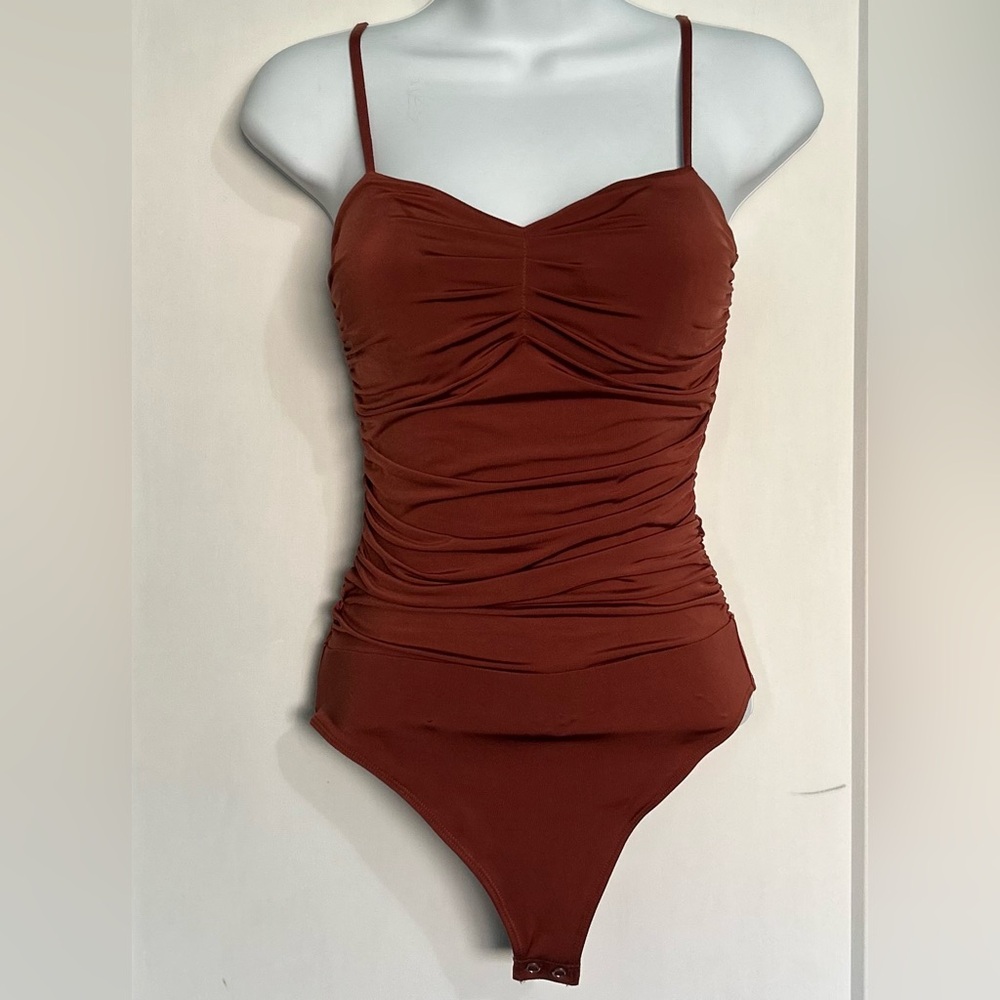 Express Ruse Body Contour Bodysuit sz:xs